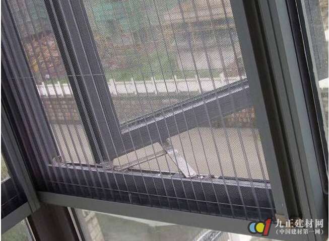 防蚊纱窗