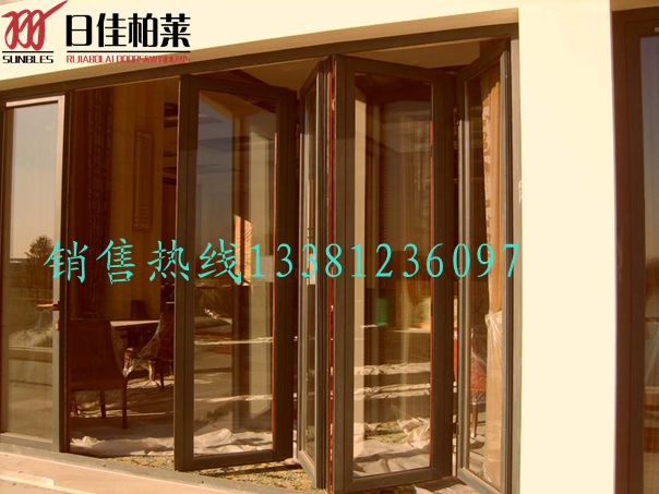 门业图片-木包铝门窗日佳柏莱木包铝折叠门C2020图片