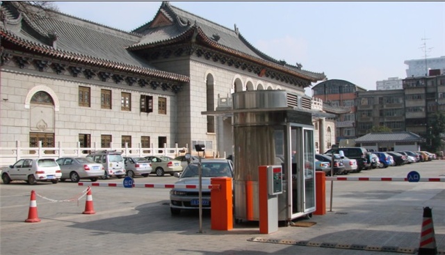 门业图片-连云港停车场管理系统连云港停车场管理系统停车场系统图片