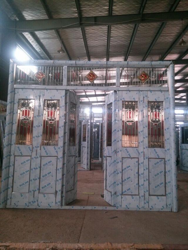 门业图片-304本色不锈钢门浙江福满屋门业厂家特价供应不锈钢门  非标大门304不锈钢门图片