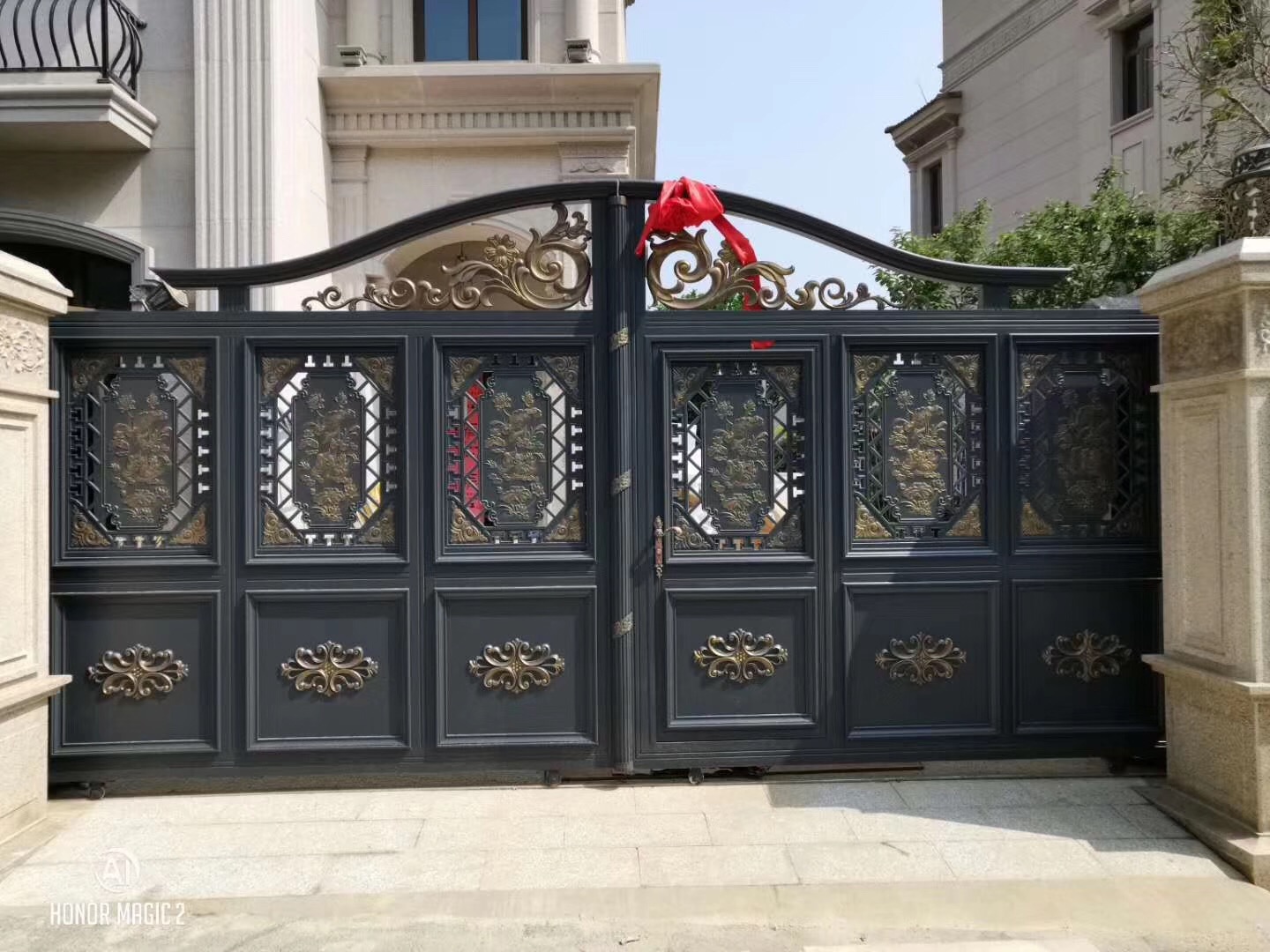 门业图片-平开门铝艺庭院大门销售JH210图片