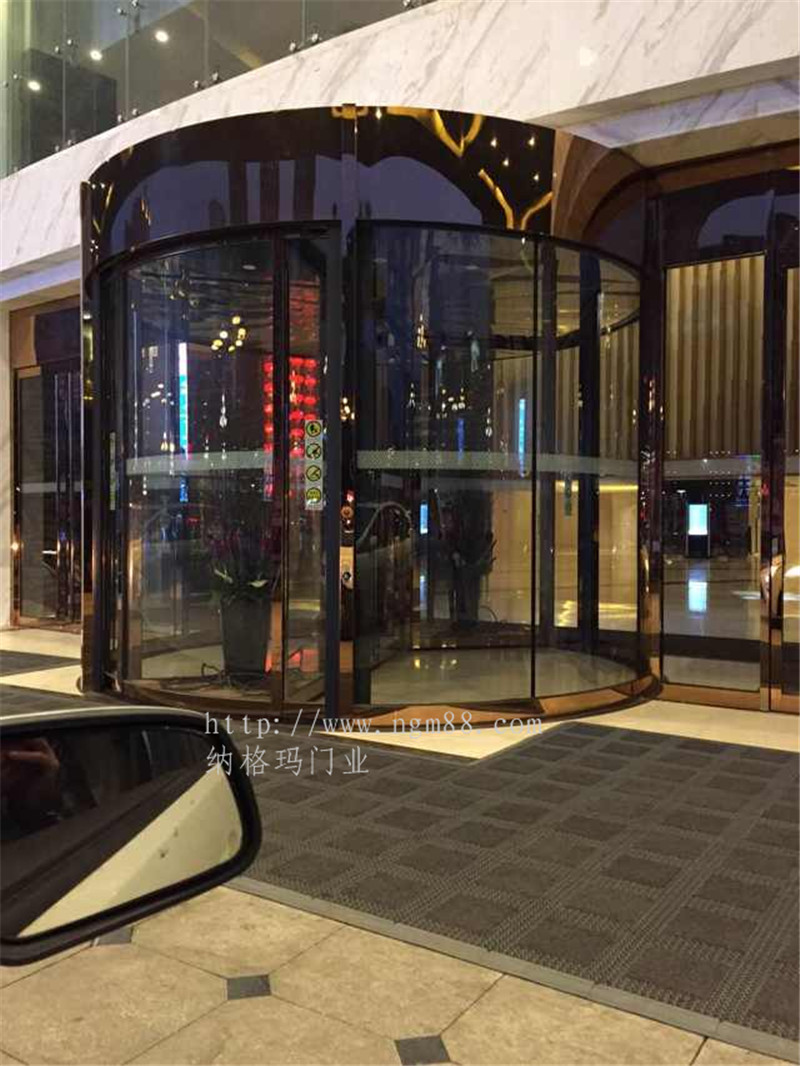 门业图片-三/四翼旋转门KTV旋转门，会所高档旋转门生产服务厂家纳格玛酒店旋转门图片