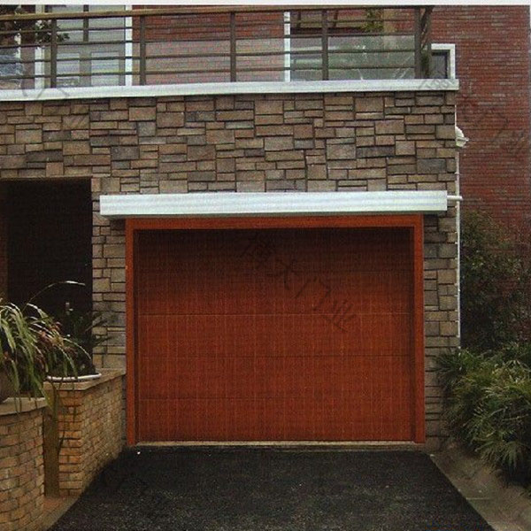 门业图片-实木车库门翻板车库门的特点介绍BD图片