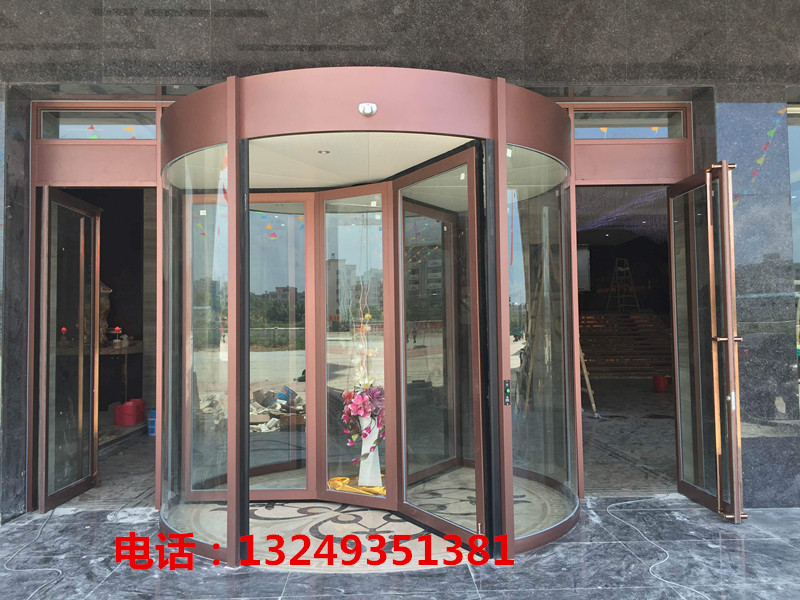 门业图片-自动门石家庄定制不锈钢旋转门 钛金色旋转门安装 宏远2000-3800图片