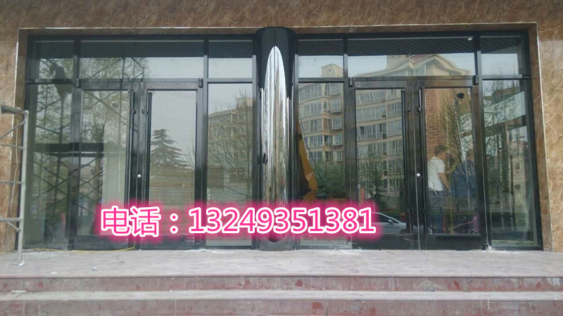 门业图片-肯德基门石家庄黑亮光肯德基门 黑拉丝肯德基门加工 宏远门业1900*2400图片
