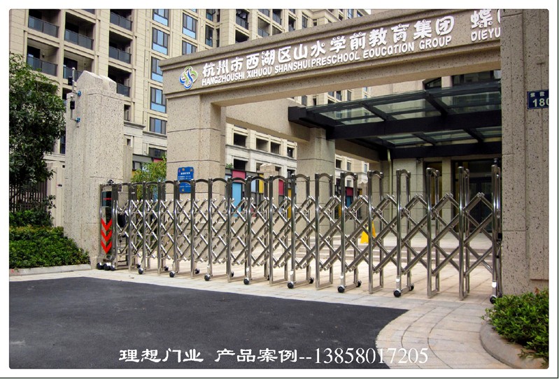 门业图片-工业系列理想伸缩门（不锈钢）LX-SS804图片
